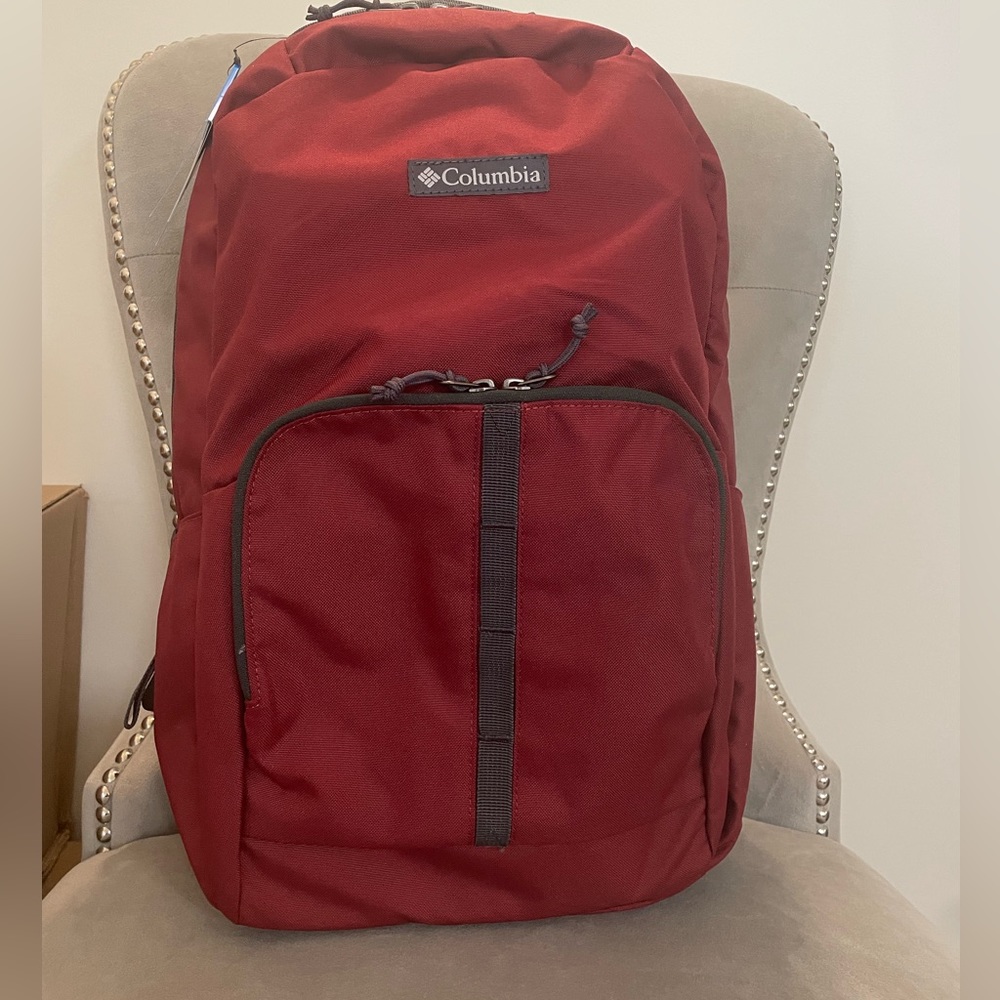 NEW! Unisex Columbia 25L Bridgeline Backpack Dark Red Color